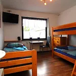 Monteurwohnungen Krings Am Steinbuechel 1 * ايشويلر