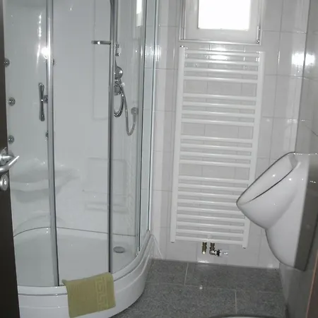 Monteurwohnungen Krings Am Steinbüchel 1 * Eschweiler