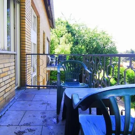 Monteurwohnungen Krings Am Steinbüchel 1 *