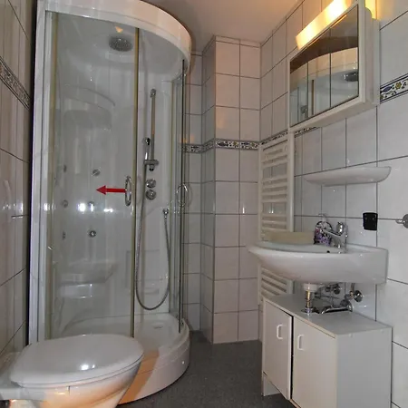 Vendégház Monteurwohnungen Krings Am Steinbuechel 1 *