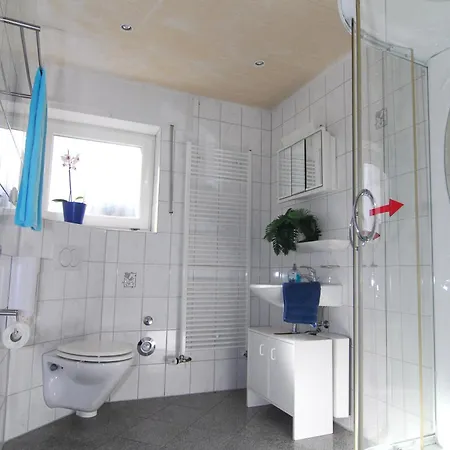 Monteurwohnungen Krings Am Steinbuechel 1 Vendégház *