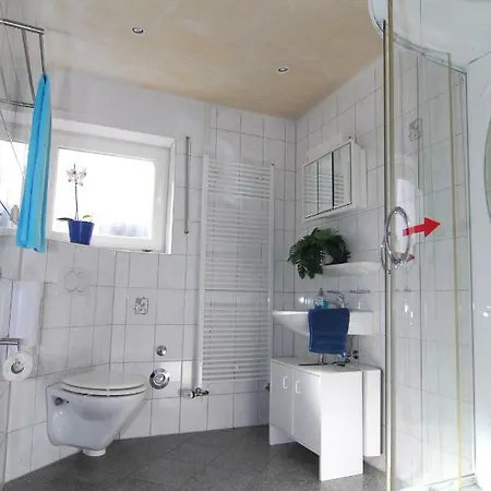 Pensión Monteurwohnungen Krings Am Steinbüchel 1 *