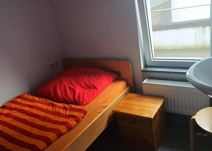 Vendégház Monteurwohnungen Krings Am Steinbuechel 1 *